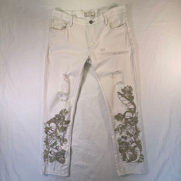 Free People Denim - Free People White Floral Distressed Jeans Size 28